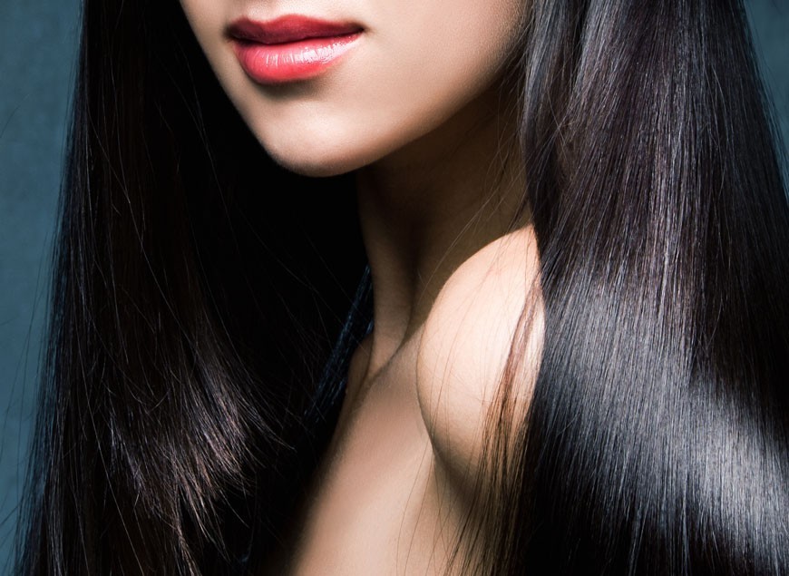 Polynesian beauty secrets : Monoi de Tahiti